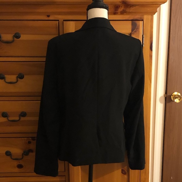 NWOT, size 16, Calvin Klein Black Blazer. - Picture 3 of 5